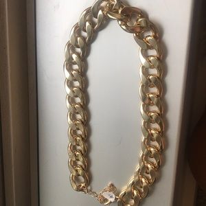 Chain necklace